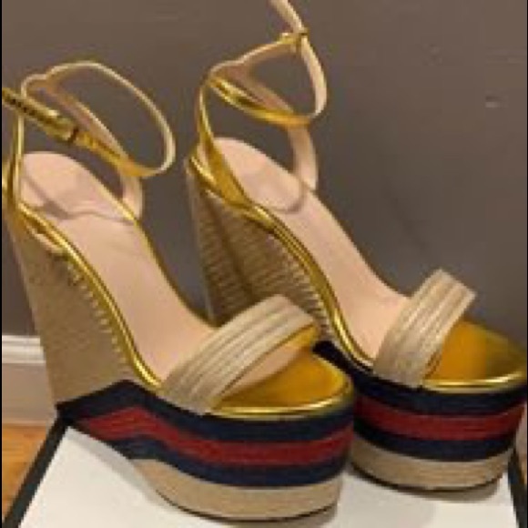 Espadrilles - Picture 2 of 6
